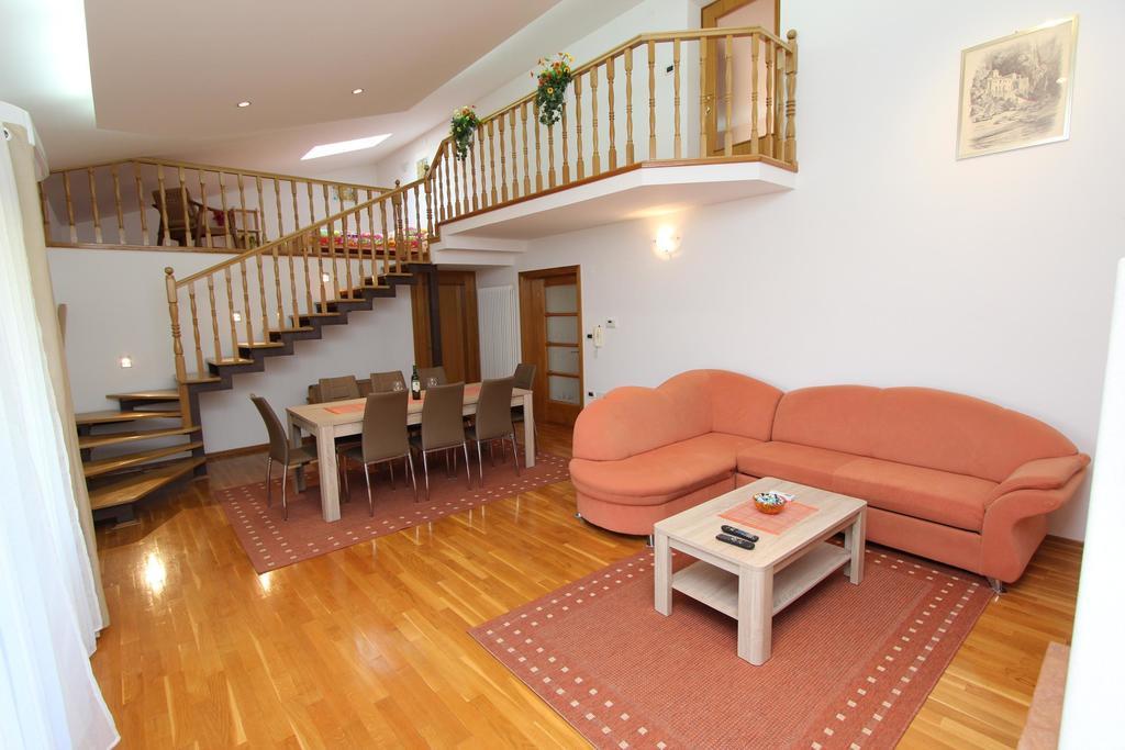 Nera Appartement *