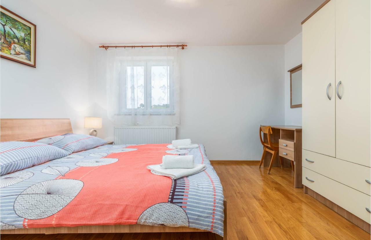 Nera Appartement *
